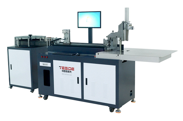 Machine à cintrer automatique de lame en acier TSD-850 adaptée aux besoins du client pour la fabrication de matrices EVA