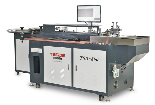 Machine à cintrer rapide automatique de lame de commande numérique par ordinateur pour la fabrication de matrices